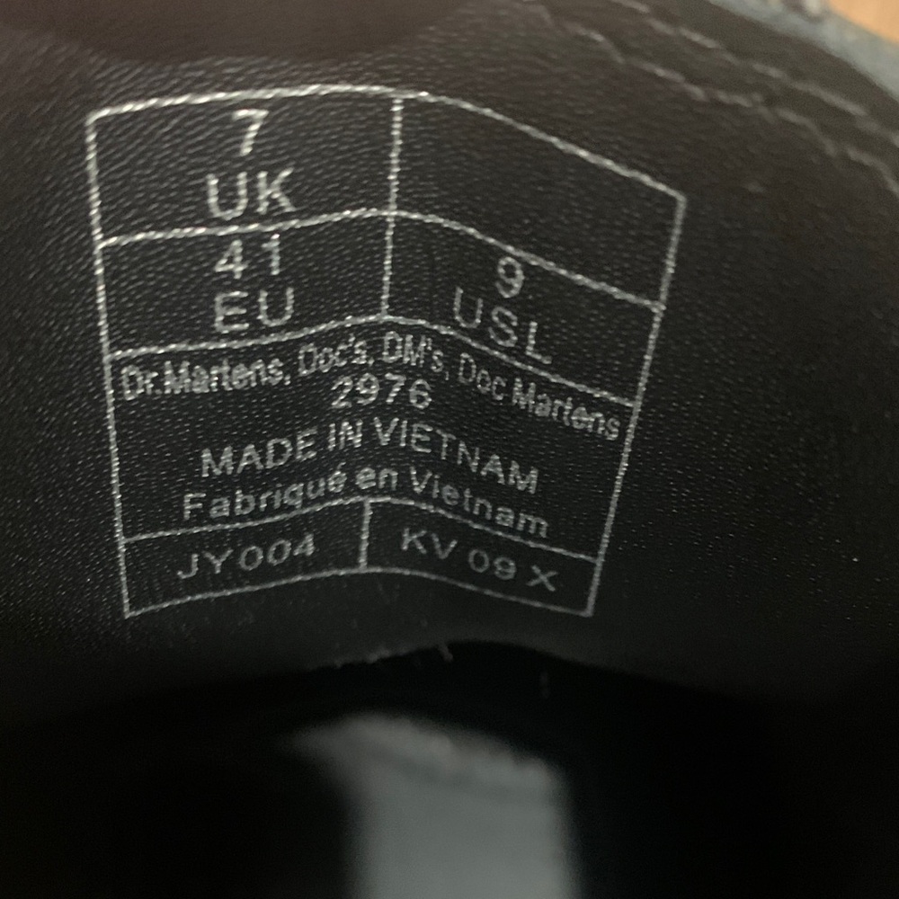 Dr. Martens Black Chelsea Boots - Picture 4 of 7